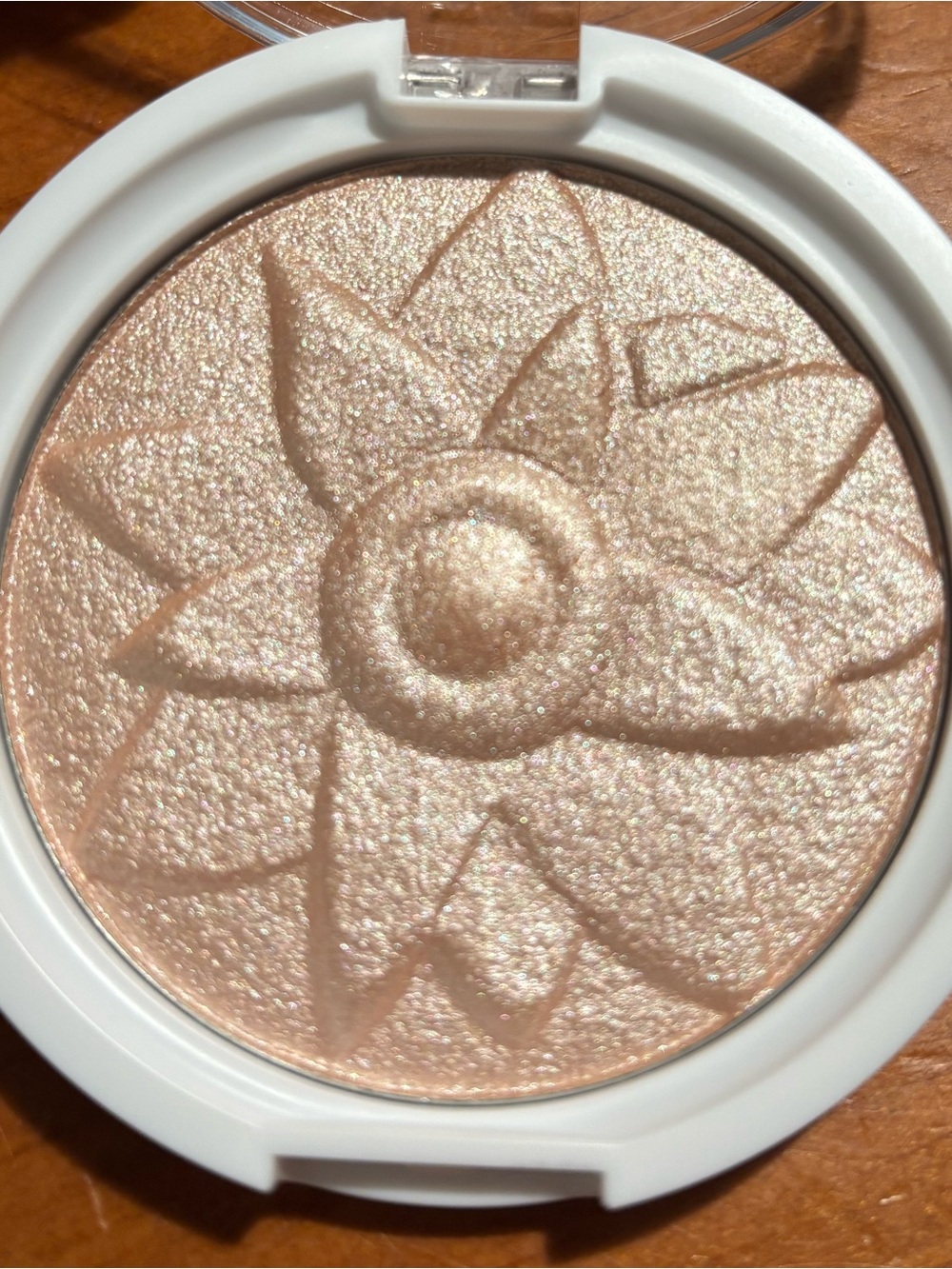 OFRA Pure Glow Finishing Powder - Light